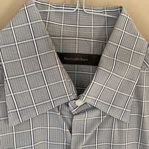 Excellent condition men’s Zegna shirt.